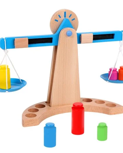 Balance Montessori en bois à pointeur