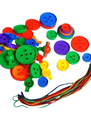 Jeu éducatif de construction avec gros boutons colorés et modèles à reproduire – idéal pour enfants dès 3 ans