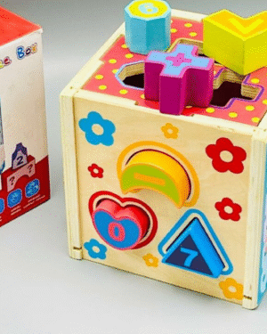 Cube éducatif en bois Montessori avec chiffres et formes à encastrer pour enfants