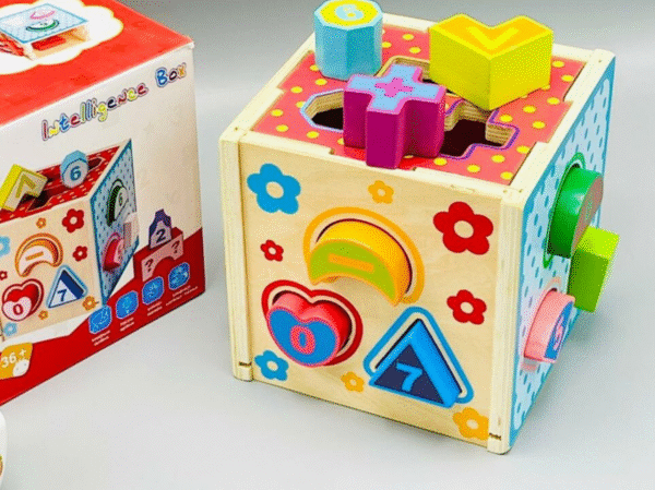 Cube éducatif en bois Montessori avec chiffres et formes à encastrer pour enfants