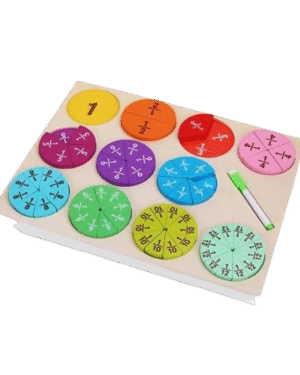Plateau éducatif en bois recto-verso avec pièces colorées représentant les fractions de 1/1 à 1/12, conçu pour l'apprentissage des fractions chez les enfants.