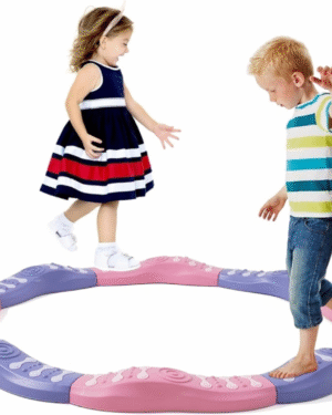 Parcours sensoriel modulaire circulaire avec modules antidérapants, conçu pour le développement de l'équilibre et de la coordination des enfants.